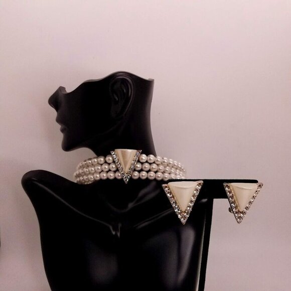 Christina Collection Necklace Clip On Earrings Simulated Pearls 3 Strands - Picture 14 of 15